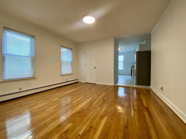 Photo - 65 Elm St Unit 1