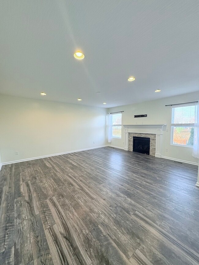 Photo - Charming 3 Bed, 2.5 bath in Blacklick!