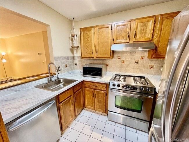 Photo - 25 Lexington Hills Rd Unit 7