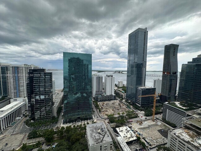 Building Photo - 1300 S Miami Ave Unit 3504 Rental
