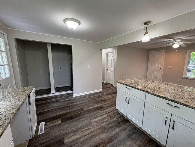 Photo - Spacious 3 Besroom Home Brunswick OH