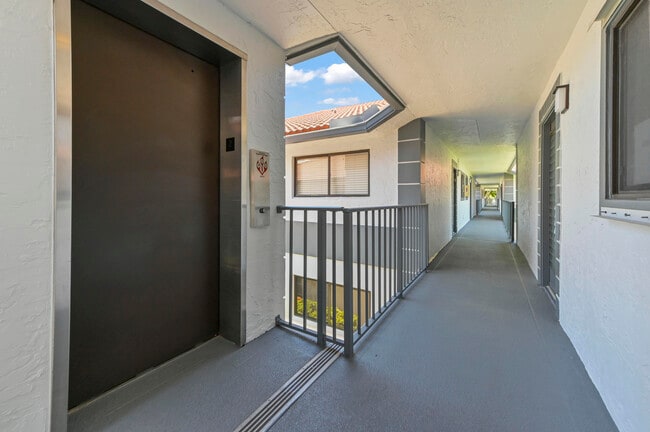 Photo - 15234 Lakes of Delray Blvd Unit 276