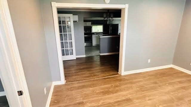 Photo - 7110 Stewart St