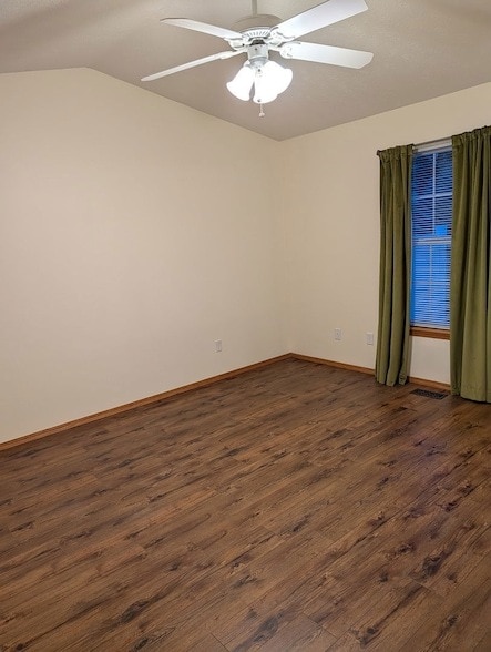 Photo - 1001 Wartburg Dr