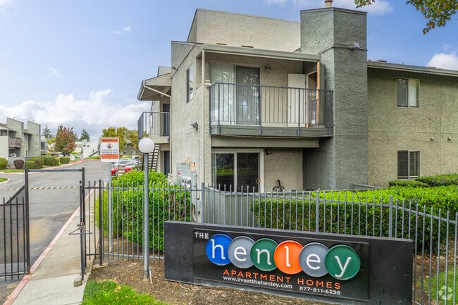 Entrance - The Henley