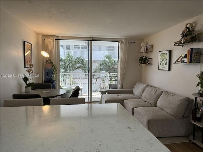 Photo - 1666 West Ave Unit 305