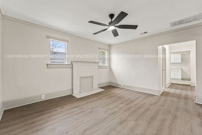 Renovated 3 Bedroom Home With Screened Porch