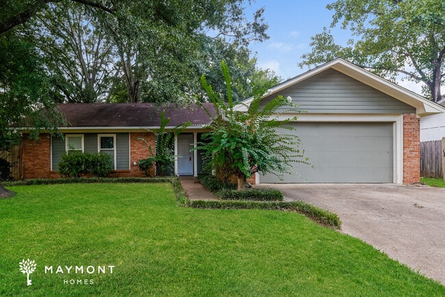 Building Photo - 163 Twin Oaks Dr Rental