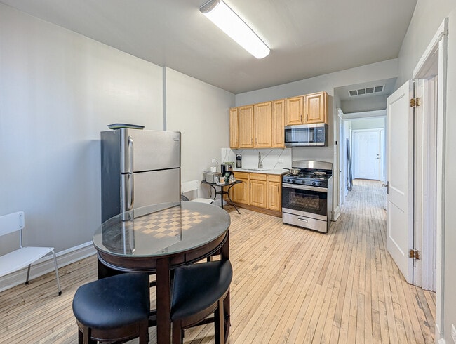 Photo - 2838 W Roosevelt Rd