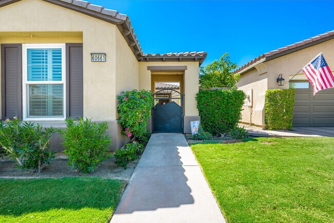 60661 Juniper Ln