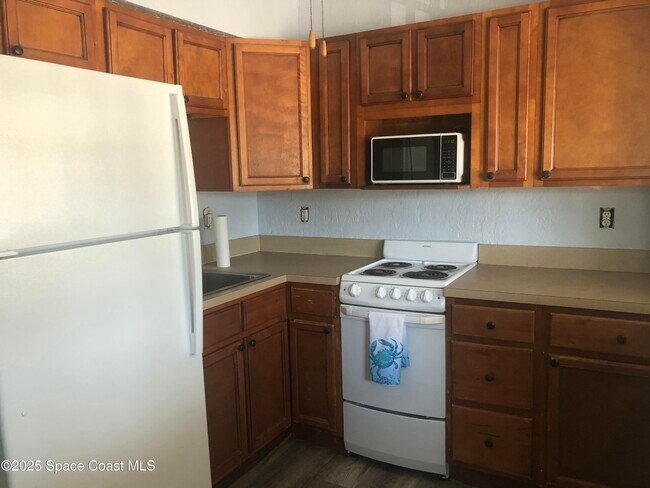 380 N Brevard Ave Unit C7