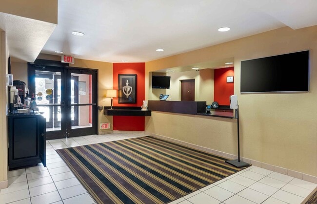 Furnished Studio-Reno - South Meadows