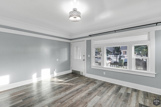 Photo - 641 W. 43rdt St.-