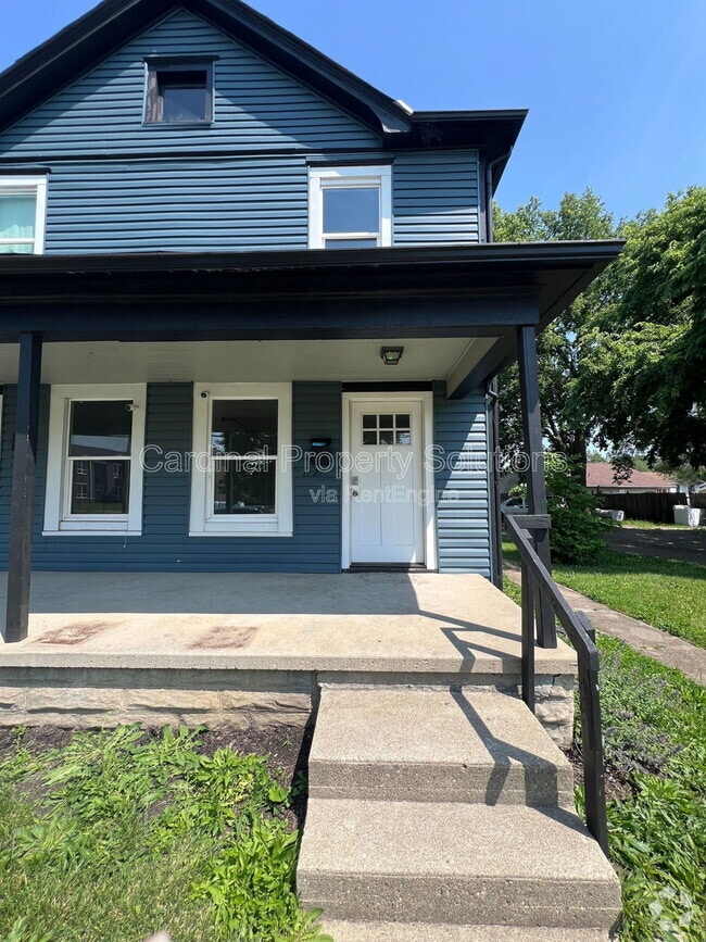 Building Photo - 1227 Woodside Blvd Rental