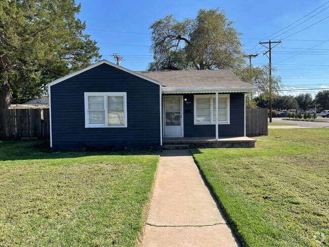 Building Photo - 3617 33rd St Rental