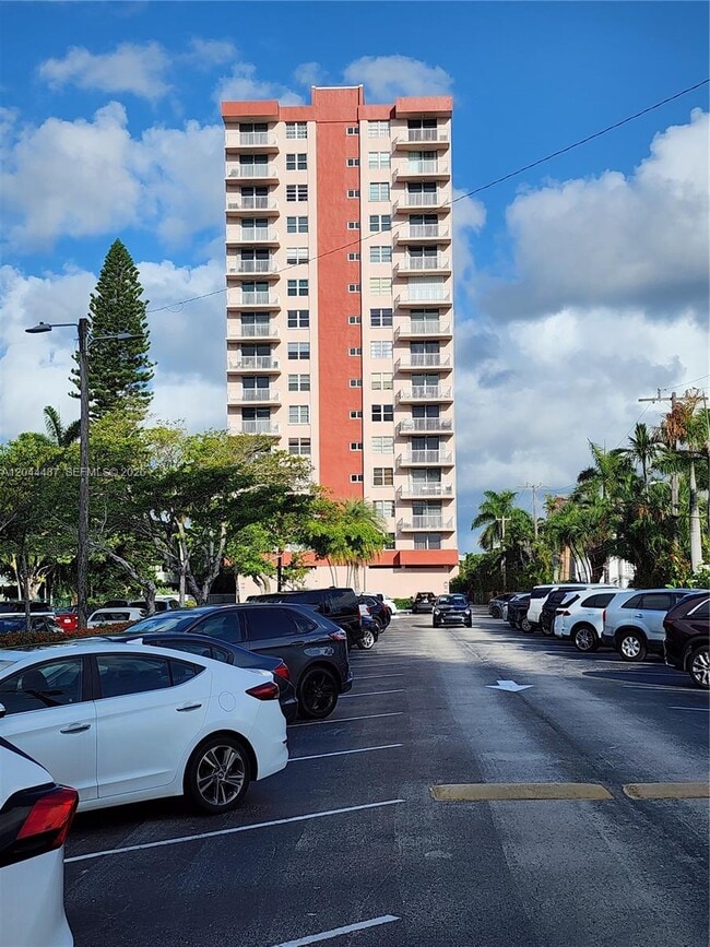 Photo - 3161 S Ocean Dr Unit 301