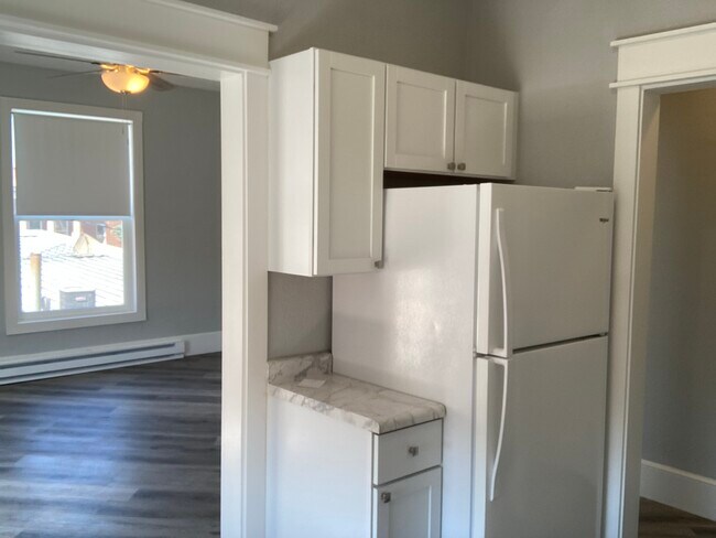 Fotografía del edificio - 239 2nd Ave NE Unidad 6