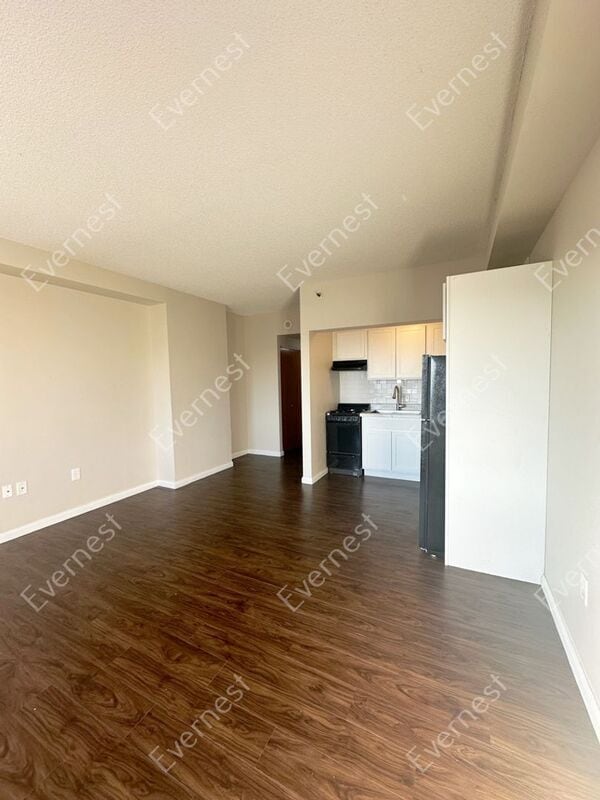 Photo - 155 W Main St Unit Apt 700