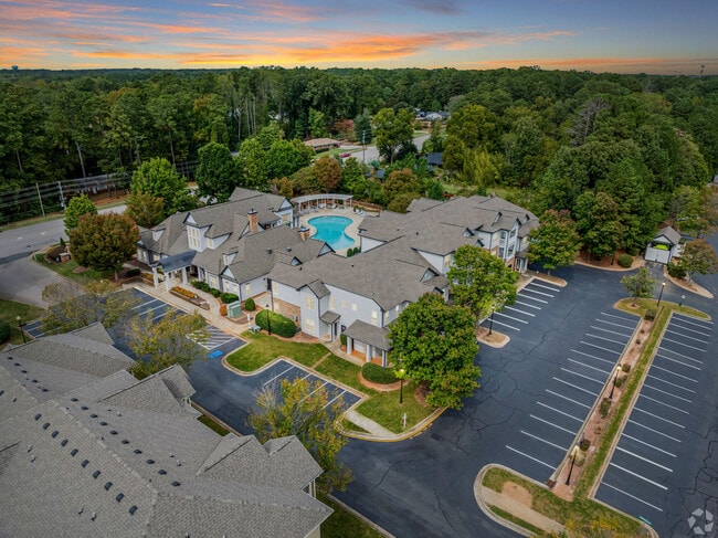 Building Photo - Park at Crossroads