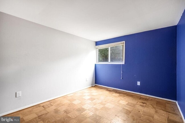 Building Photo - 7316 Donnell Pl Unit B2 Rental
