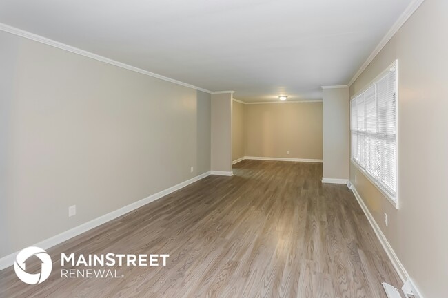 Photo - 6608 Elmwood Cir