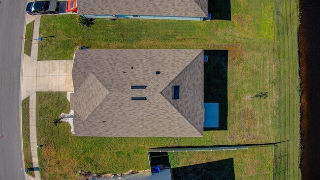 Photo - MOVE-IN READY 3/2 IN ENTRADA!