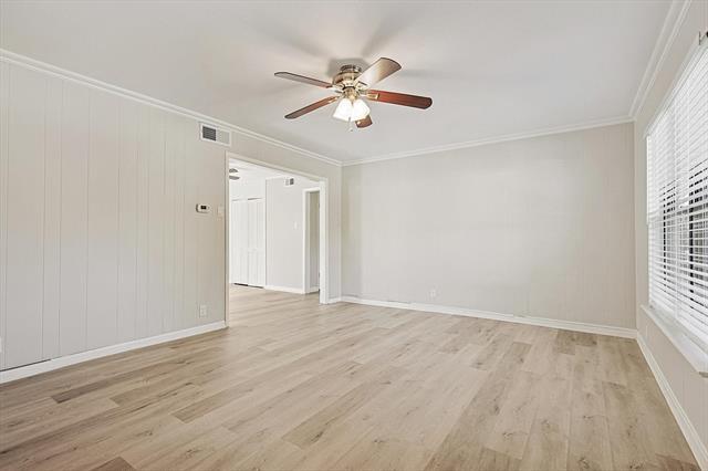 Photo - 10324 Eastwood Dr