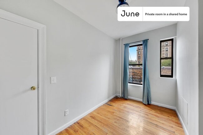 Photo - Room in Shared 3 bed/1 bath home Unit A