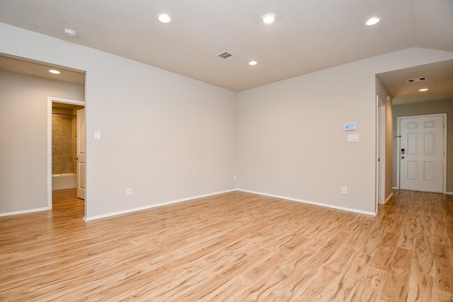 Photo - 22931 Berthoud Trl