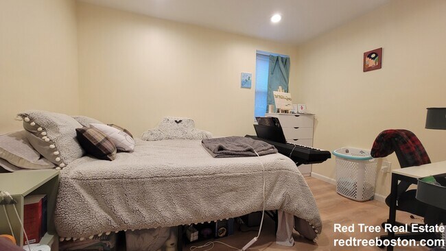 Photo - 1815 Beacon St Apartments