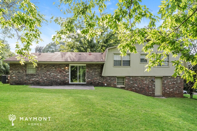 Photo - 4711 Whitehall Dr NW