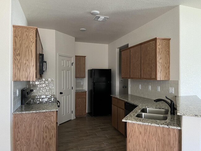 2420 Alterman Dr