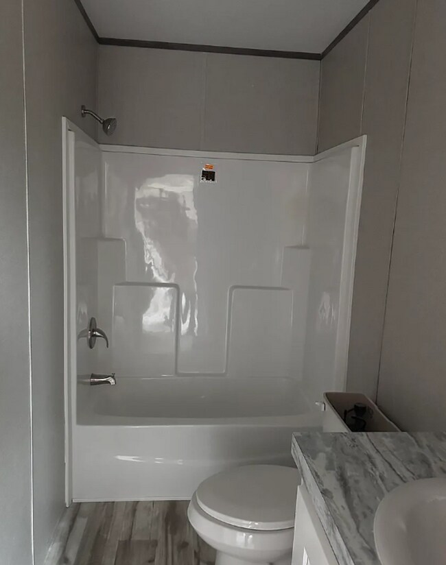 Photo - 4 bed 2 bath - Beautiful home