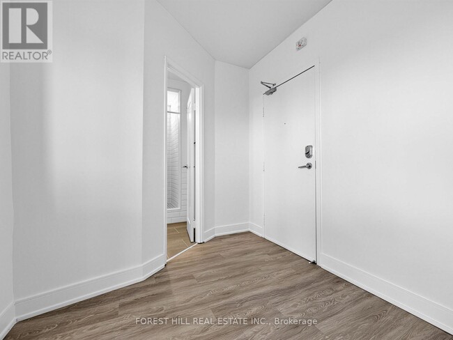 Photo - 70 Spadina Rd Unité PHD