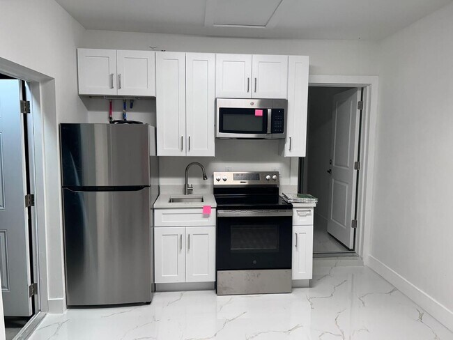 Photo - 2119 Armour Rd Apartment