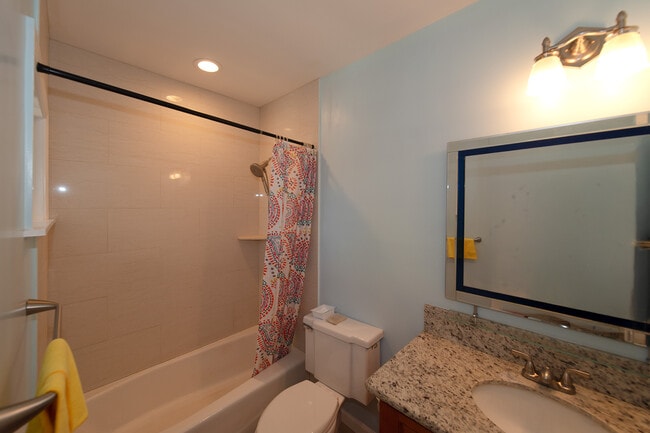 Photo - 1352 8th Ave
