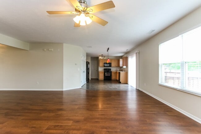 Photo - 1685 Cedar Mill Dr