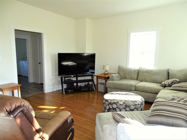 737 Indian Village Rd