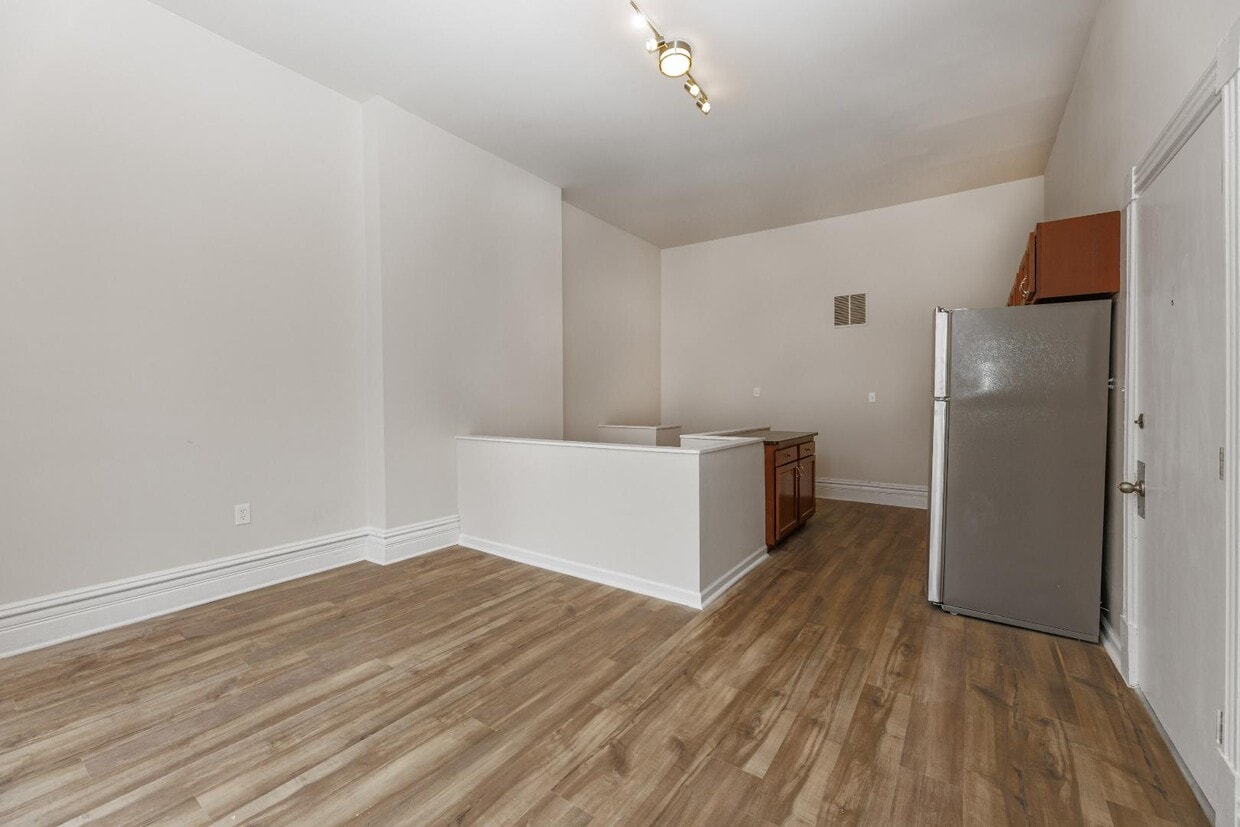 Photo - 1916 Eutaw Place - 1st Floor F (1F)