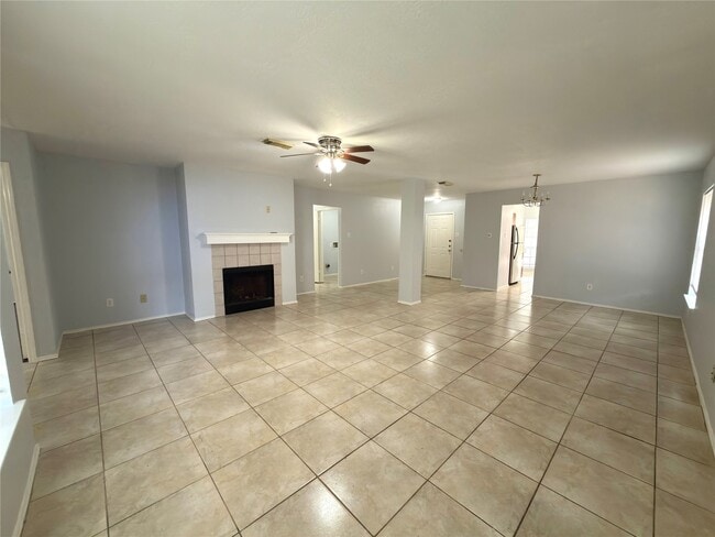 Photo - 15518 Evergreen Grove Dr