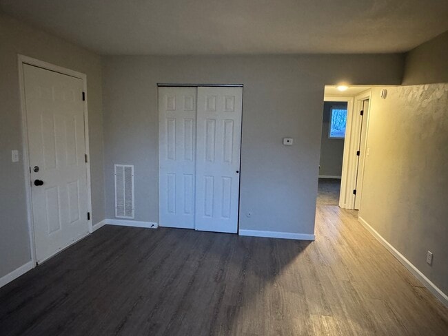 Photo - 3240 Heatherton Dr