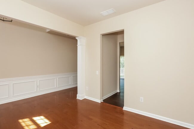 Photo - 10910 Claude Freeman Dr