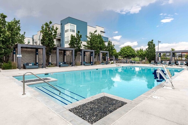 Arista Uptown