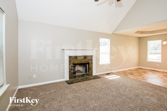 212 Station Way
