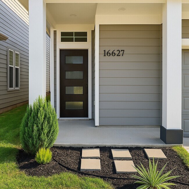 Photo - 16627 Oasis Mdw Ln