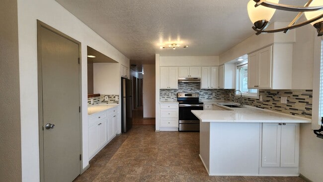 Photo - BEN2345 Unit Main