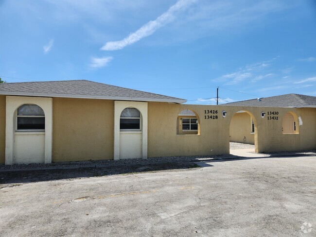 Building Photo - 13428 Pine Needle Ln Rental