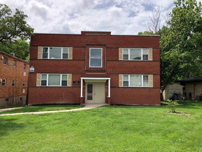 Building Photo - 2366 W North Bend Rd Rental