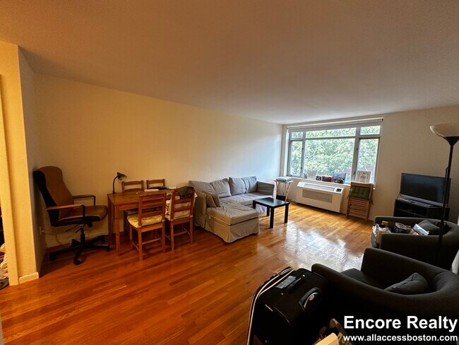 Photo - 42 Vernon St Unit #35 - 412