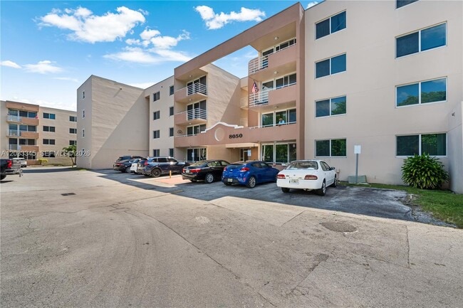 Photo - 8050 NW 8th St Unidad 110